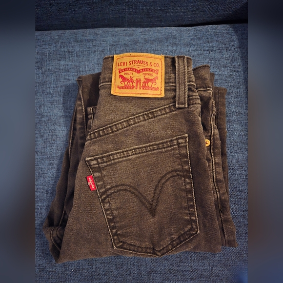 Levi's Ribcage Jeans - Picture 11 of 13